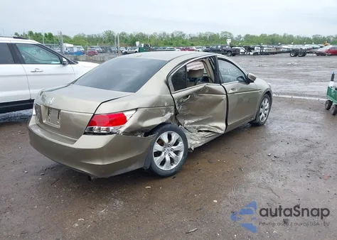 2008 Honda Accord 2.4 Ex-L z USA, uszkodzony, nr VIN 1HGCP26828A013809